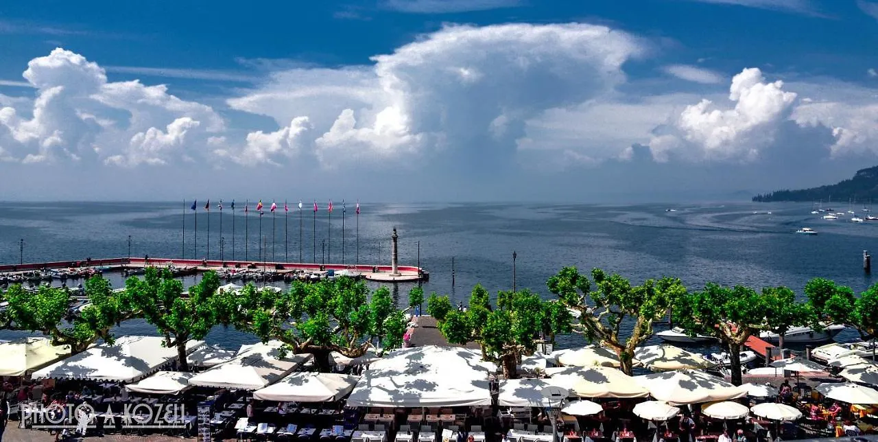 ***  Hotel Ristorante Miralago Garda Olaszország