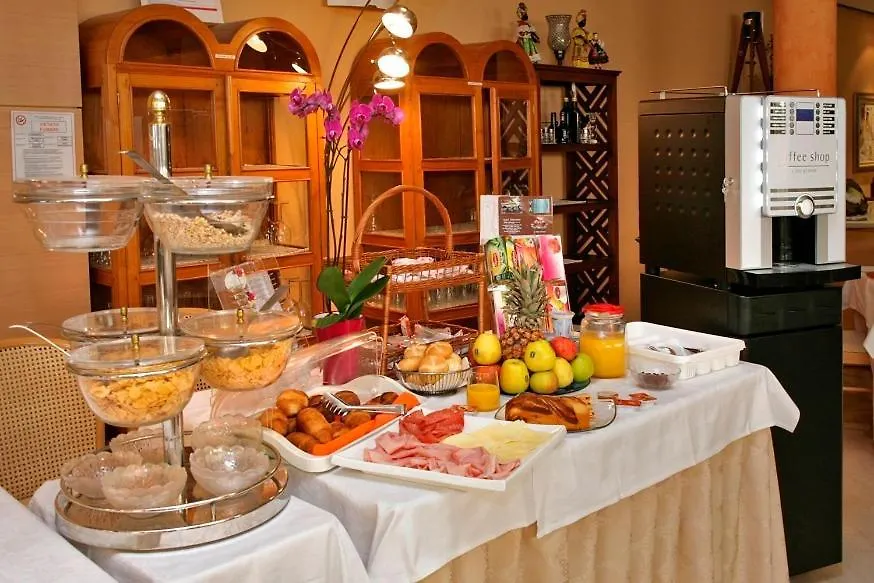 Hotel Ristorante Miralago Garda
