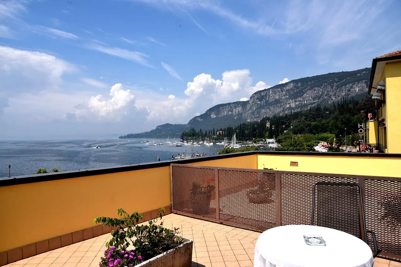 Hotel Ristorante Miralago Garda