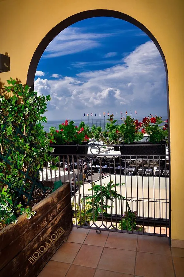 Hotel Ristorante Miralago Garda